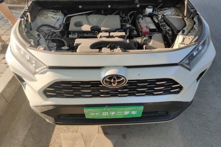 Used Toyota RAV4 2020 2.0L CVT Two-Wheel Drive Urban Edition Engine Bay