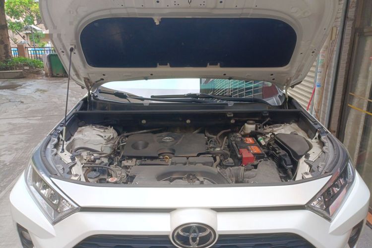 Used Toyota RAV4 2020 2.0L CVT Two-Wheel Drive Urban Edition Engine Bay