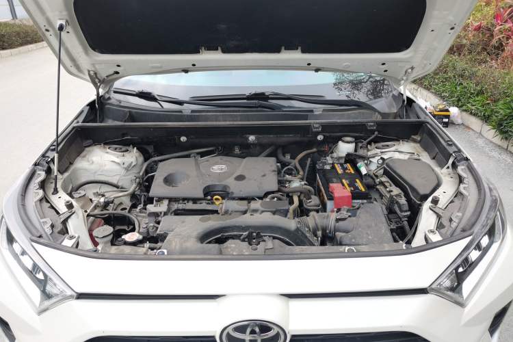 Used Toyota RAV4 2020 2.0L CVT Two-Wheel Drive Urban Edition Engine Bay