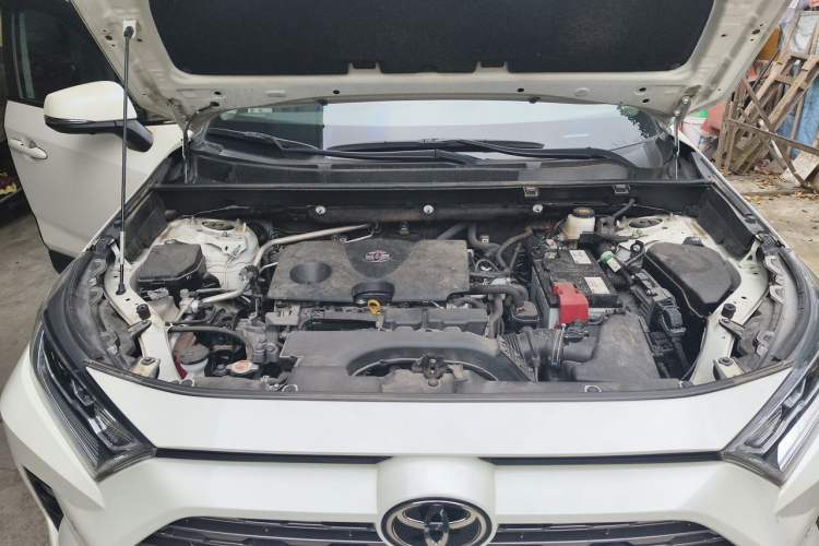 Used Toyota RAV4 2020 2.0L CVT Two-Wheel Drive Prestige Edition Engine Bay