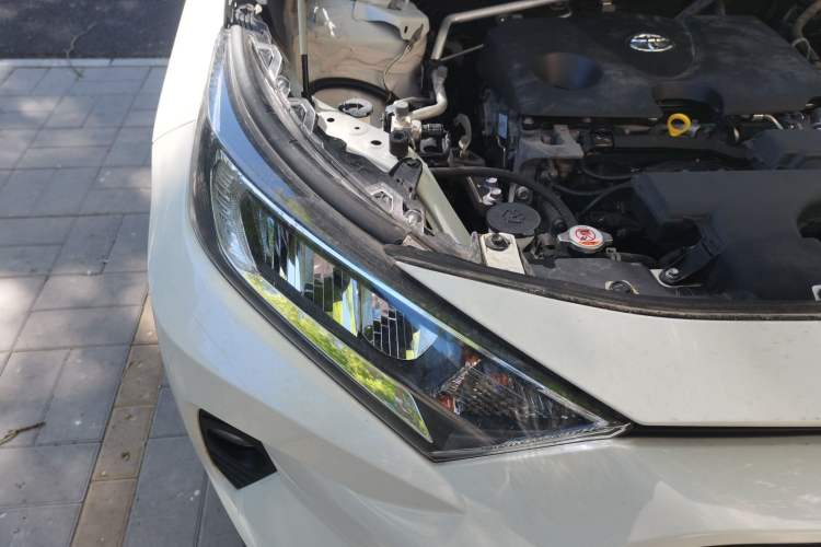 Used Toyota RAV4 2020 2.0L CVT Two-Wheel Drive Urban Edition Engine Bay Right