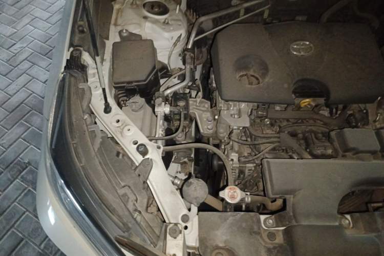 Used Toyota RAV4 2020 2.0L CVT Two-Wheel Drive Prestige Edition Engine Bay Right