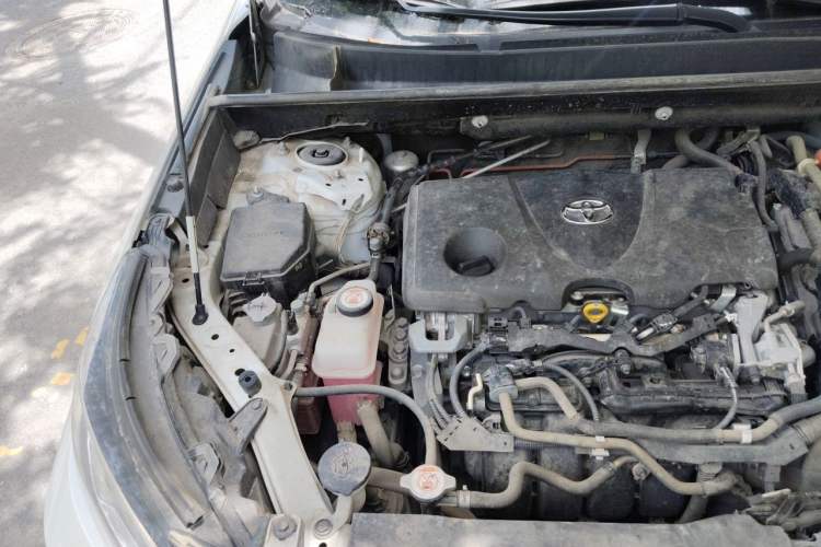 Used Toyota RAV4 2020 Dual-Engine 2.5L E-CVT 4x4 Elite PLUS Edition Engine Bay Right