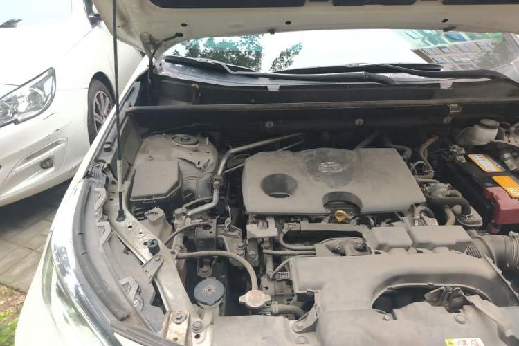 Used Toyota RAV4 2020 2.0L CVT Four-Wheel Drive Prestige Edition Engine Bay Right