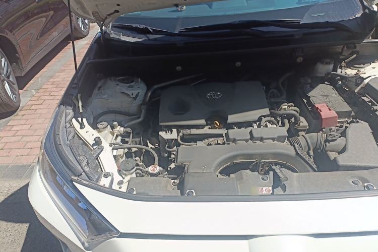 Used Toyota RAV4 2020 2.0L CVT 4x4 Trend Edition Engine Bay Right