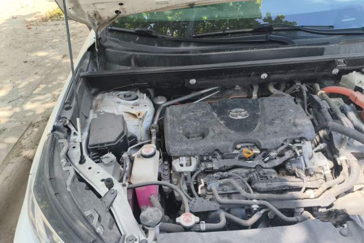 Used Toyota RAV4 2020 Dual-Engine 2.5L E-CVT 4x4 Elite PLUS Edition Engine Bay Right