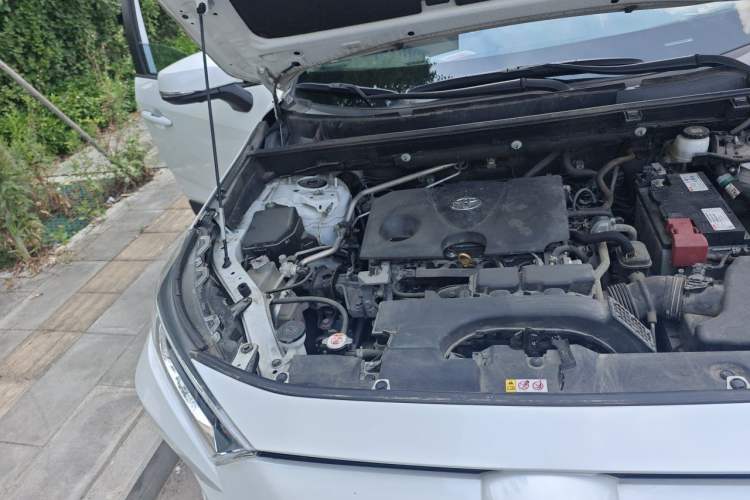 Used Toyota RAV4 2020 2.0L CVT Two-Wheel Drive Fashion PLUS Edition Engine Bay Right