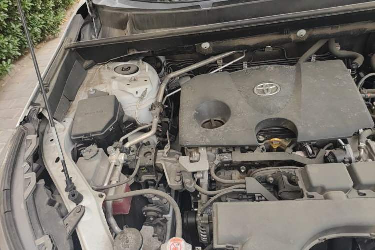 Used Toyota RAV4 2020 2.0L CVT Two-Wheel Drive Prestige Edition Engine Bay Right