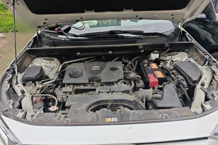 Used Toyota RAV4 2020 2.0L CVT Two-Wheel Drive Prestige Edition Engine Bay