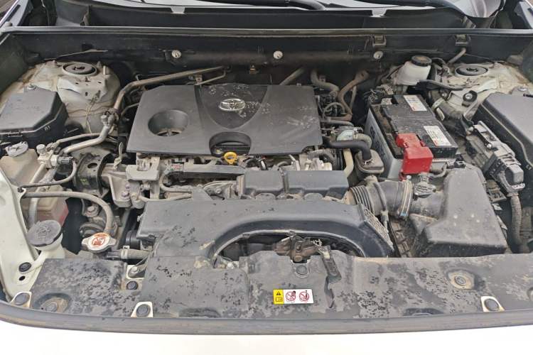 Used Toyota RAV4 2020 2.0L CVT Four-Wheel Drive Prestige Edition Engine Bay