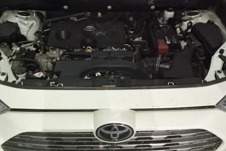 Used Toyota RAV4 2020 2.0L CVT Two-Wheel Drive Prestige Edition Engine Bay