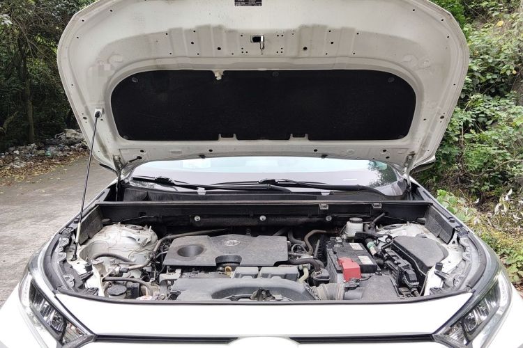 Used Toyota RAV4 2020 2.0L CVT Two-Wheel Drive Urban Edition Engine Bay