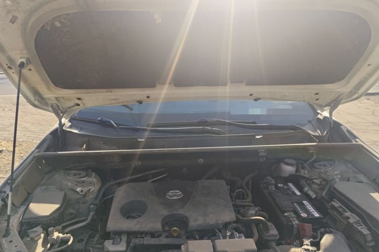 Used Toyota RAV4 2020 2.0L CVT Two-Wheel Drive Prestige Edition Engine Bay