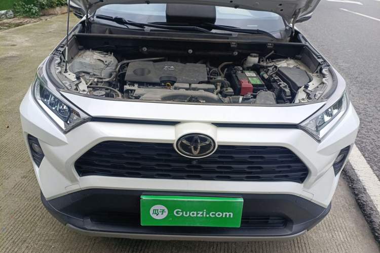 Used Toyota RAV4 2020 2.0L CVT 4x4 Trend Edition Engine Bay