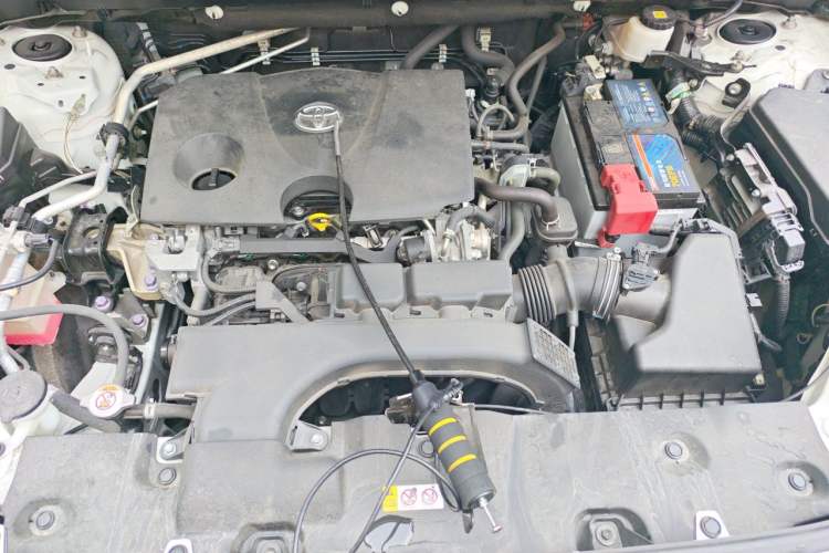 Used Toyota RAV4 2020 2.0L CVT Four-Wheel Drive Prestige Edition Engine Bay