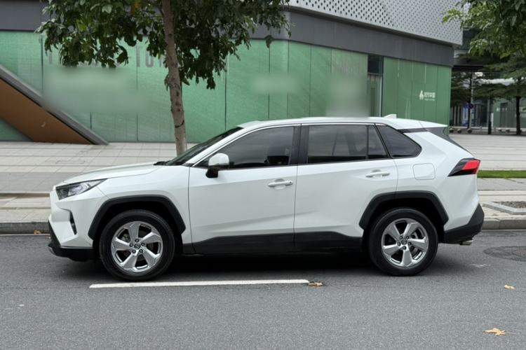 Used Toyota RAV4 2020 2.0L CVT 4x4 Trend Edition Exterior 1