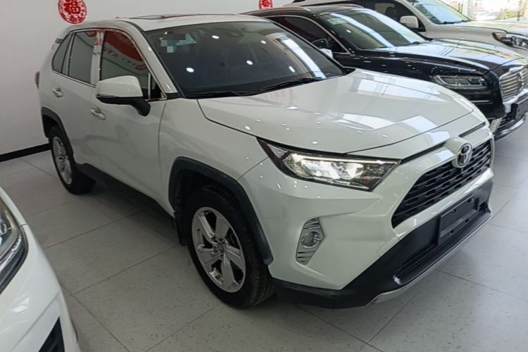 Used Toyota RAV4 2020 2.0L CVT Two-Wheel Drive Fashion Edition Exterior 1