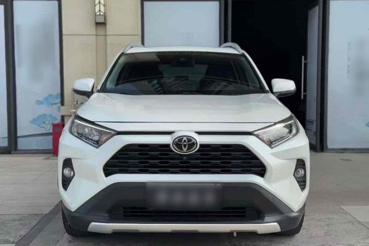 Used Toyota RAV4 2020 2.0L CVT Two-Wheel Drive Fashion Edition Exterior 1