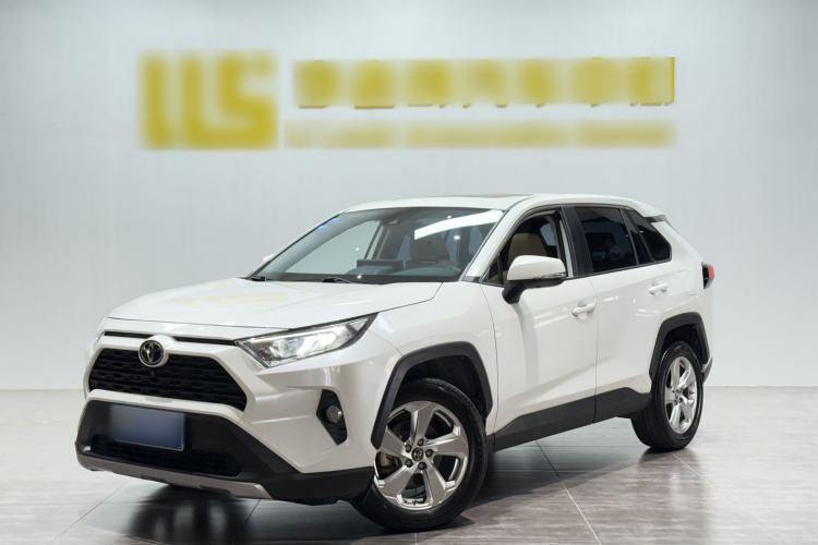 Used Toyota RAV4 2020 2.0L CVT Two-Wheel Drive Fashion Edition Exterior 1