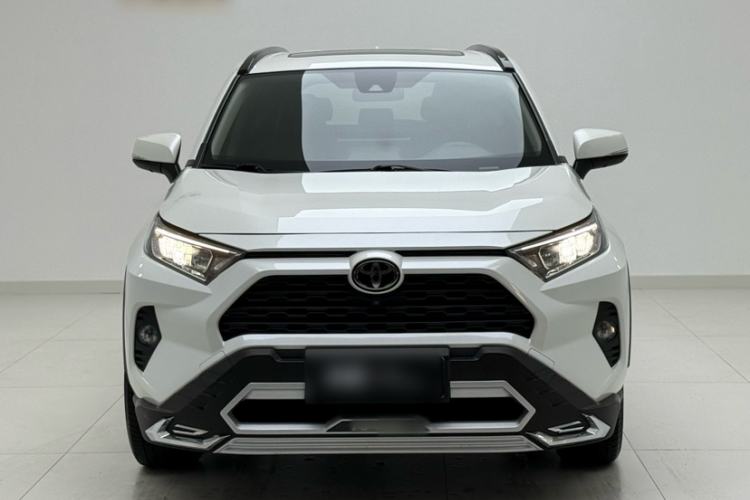 Used Toyota RAV4 2020 2.0L CVT Two-Wheel Drive Fashion PLUS Edition Exterior 1