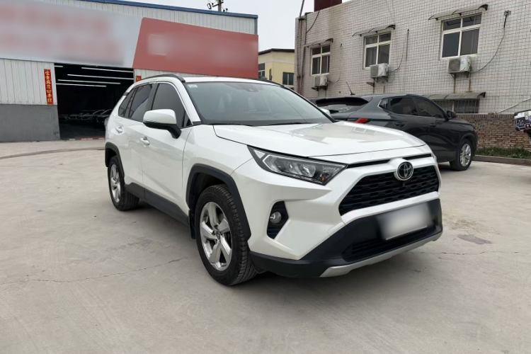 Used Toyota RAV4 2020 2.0L CVT 4x4 Style PLUS Edition Exterior 2