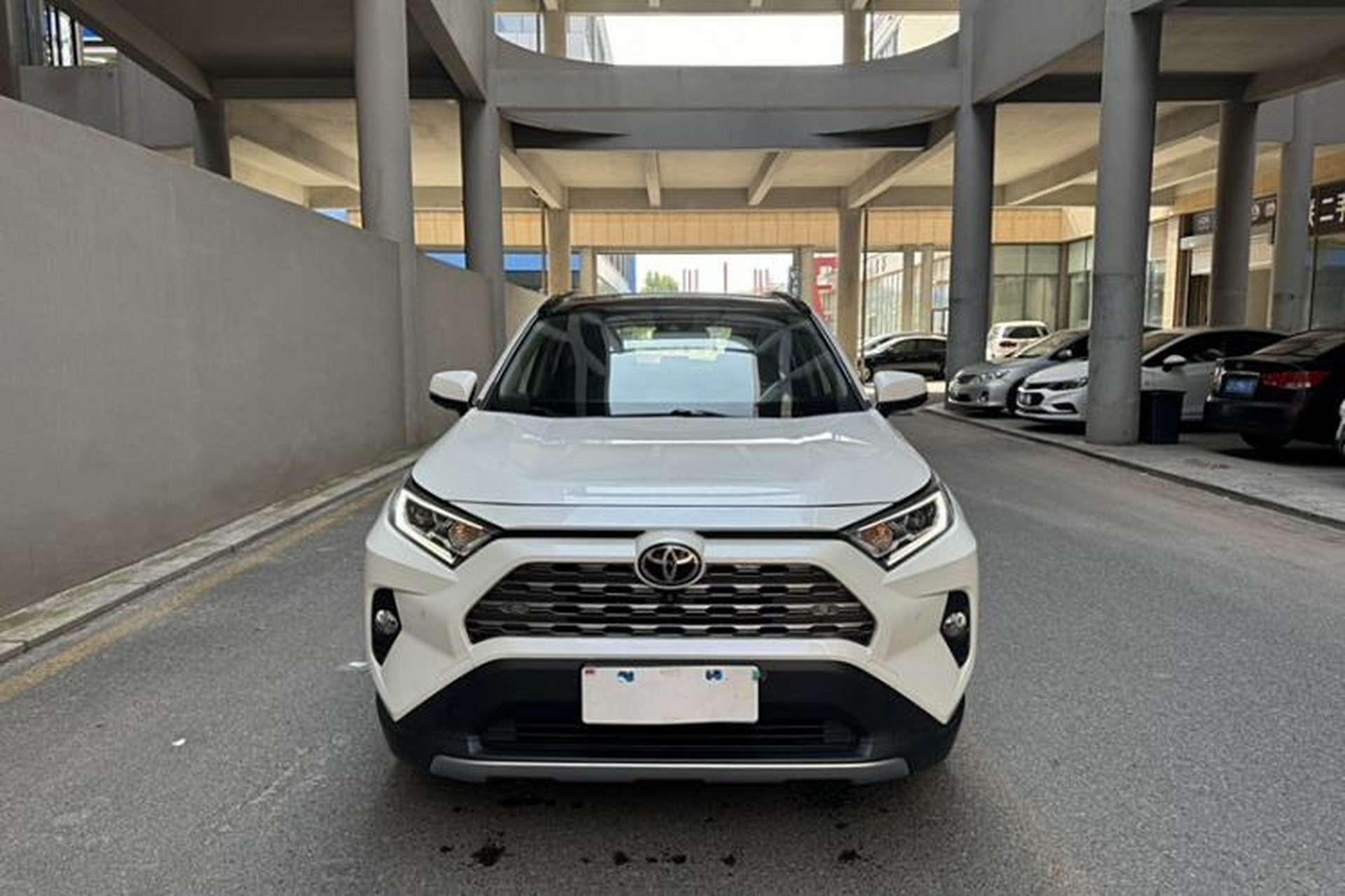 Used Toyota RAV4 2020 2.0L CVT Four-Wheel Drive Prestige Edition Exterior 2