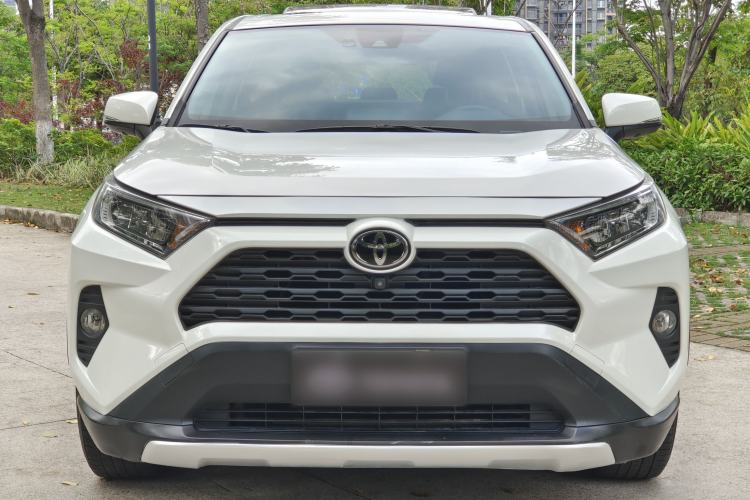 Used Toyota RAV4 2020 2.0L CVT Two-Wheel Drive Fashion Edition Exterior 2