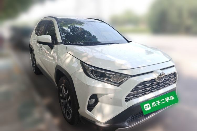 Used Toyota RAV4 2020 2.0L CVT Two-Wheel Drive Prestige Edition Exterior 2