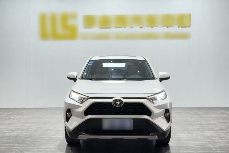 Used Toyota RAV4 2020 2.0L CVT Two-Wheel Drive Fashion Edition Exterior 2