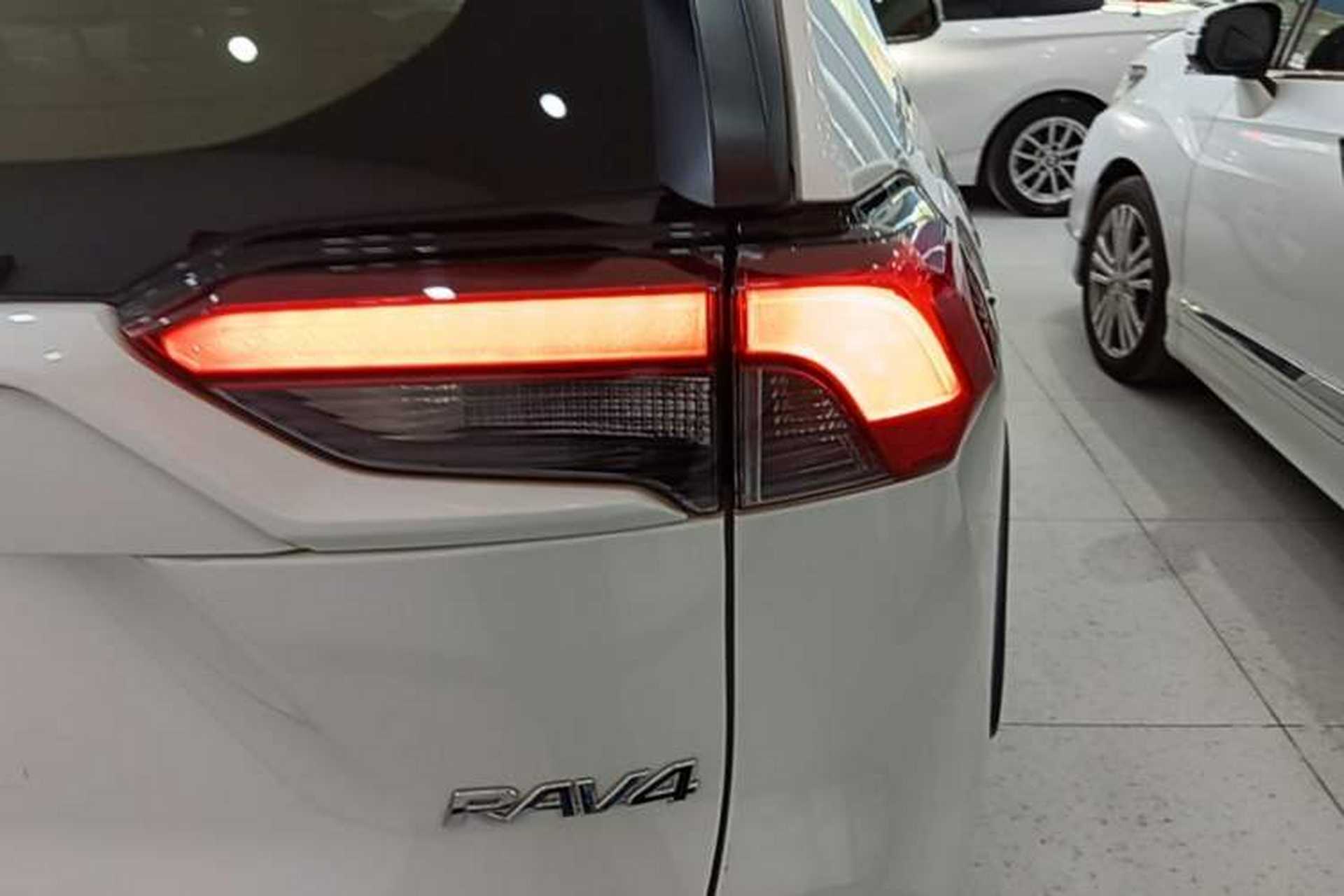 Used Toyota RAV4 2020 2.0L CVT Two-Wheel Drive Fashion Edition Exterior 3