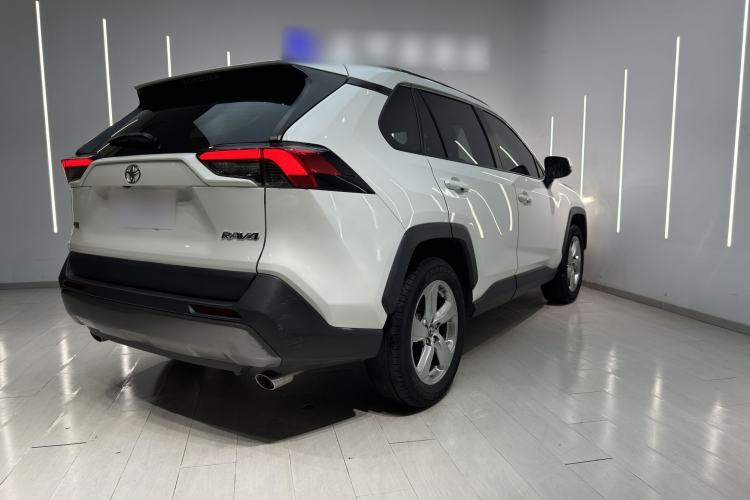 Used Toyota RAV4 2020 2.0L CVT Two-Wheel Drive Fashion PLUS Edition Exterior 4