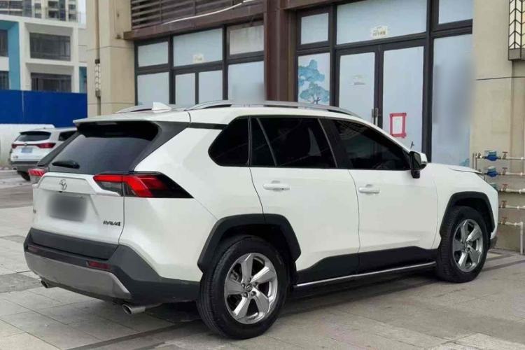 Used Toyota RAV4 2020 2.0L CVT Two-Wheel Drive Fashion Edition Exterior 4