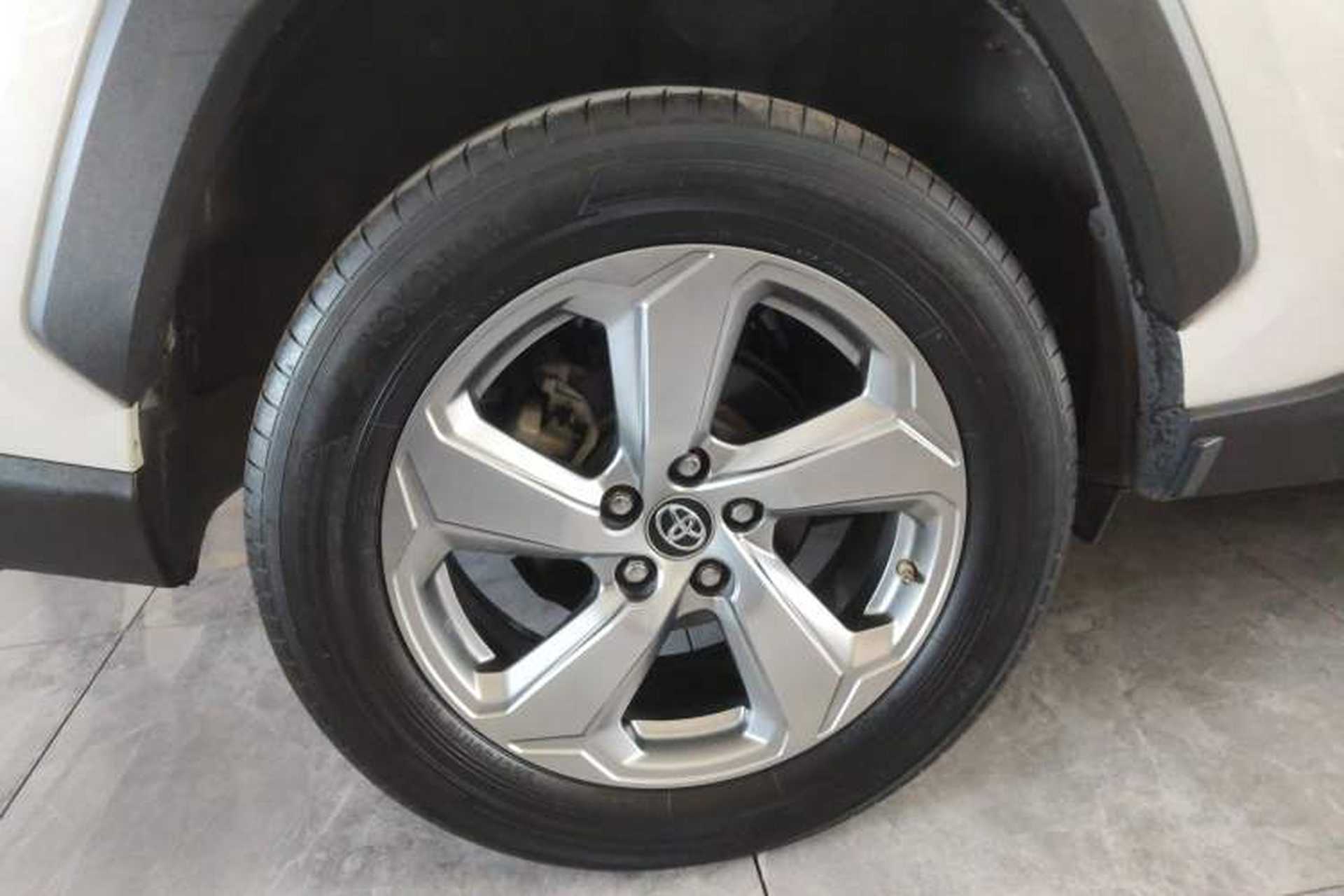 Used Toyota RAV4 2020 2.0L CVT Two-Wheel Drive Fashion PLUS Edition Exterior 4