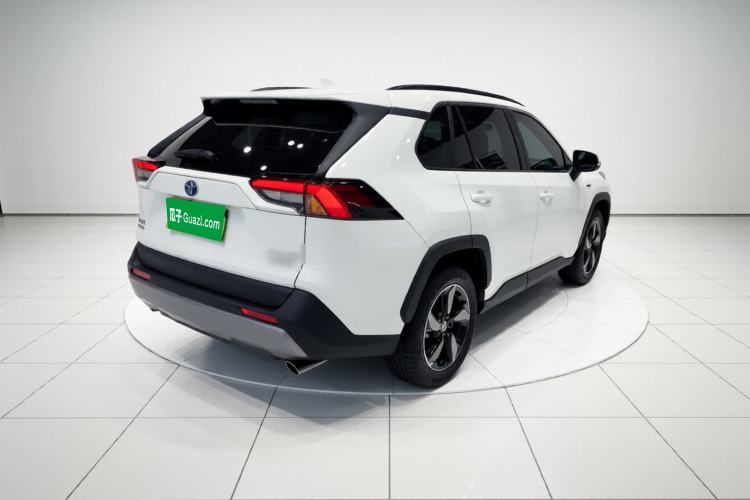 Used Toyota RAV4 2020 Dual-Engine 2.5L E-CVT 4x4 Elite PLUS Edition Exterior 5