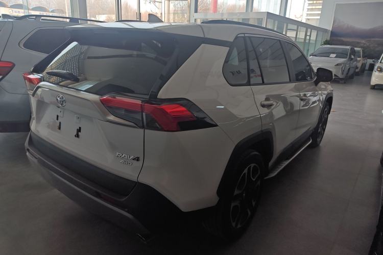 Used Toyota RAV4 2020 2.0L CVT Four-Wheel Drive Prestige Edition Exterior 5