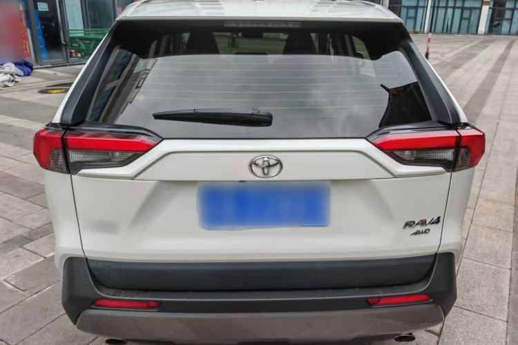 Used Toyota RAV4 2020 2.0L CVT 4x4 Style PLUS Edition Exterior 5