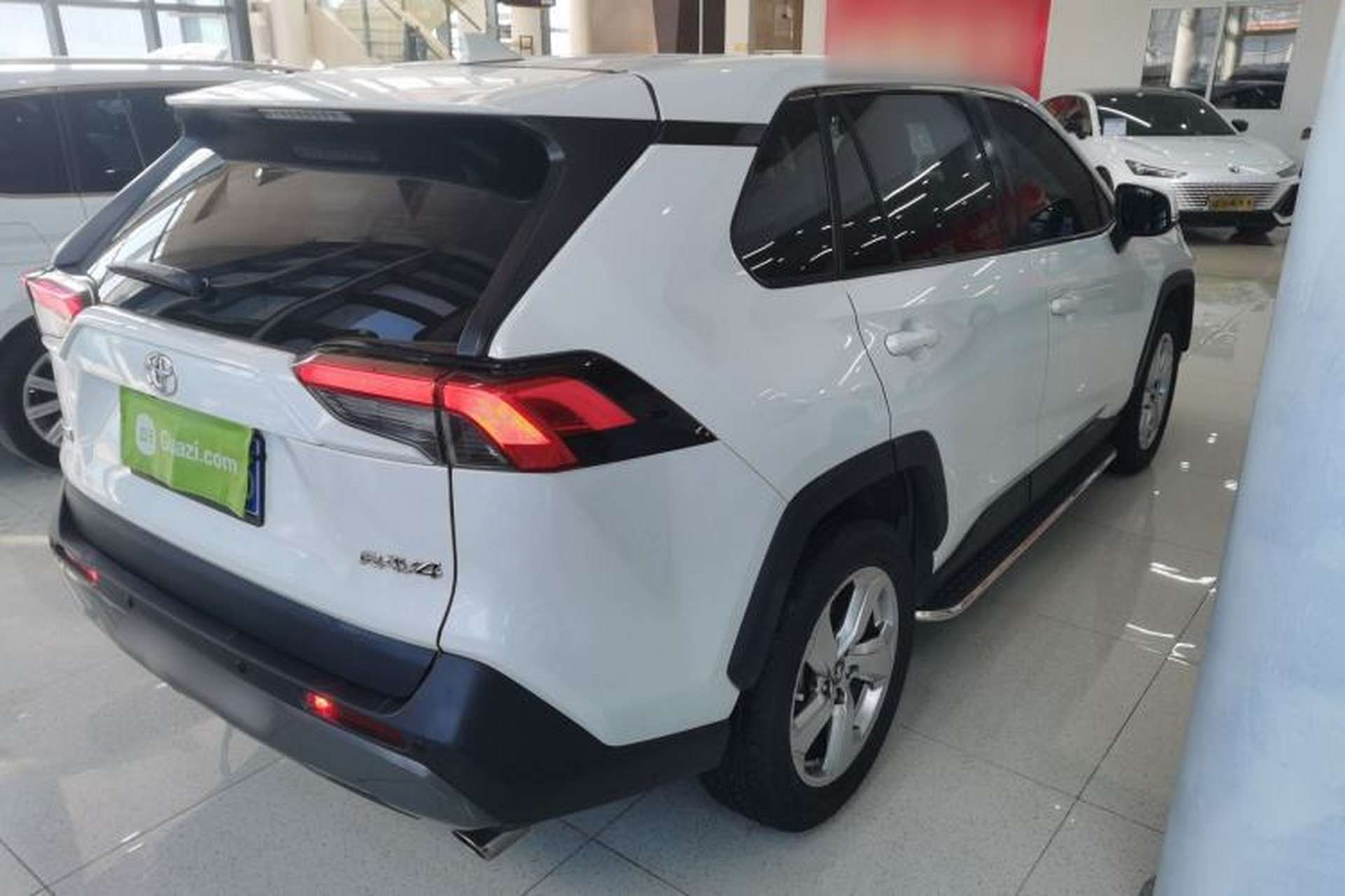 Used Toyota RAV4 2020 2.0L CVT Two-Wheel Drive Fashion Edition Exterior 5