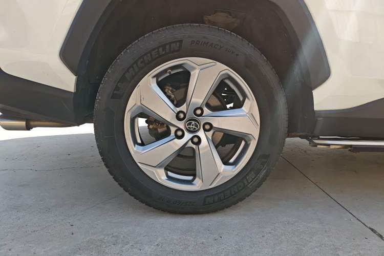 Used Toyota RAV4 2020 Dual-Engine 2.5L E-CVT Two-Wheel Drive Elite Edition Exterior 5
