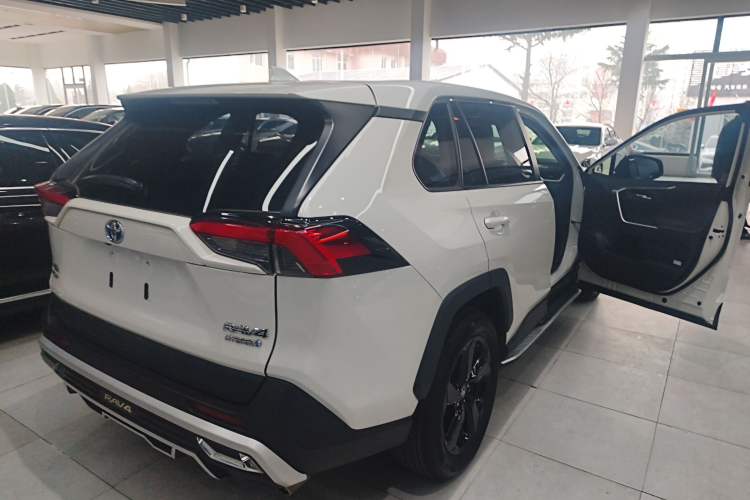 Used Toyota RAV4 2020 Dual-Engine 2.5L E-CVT 4x4 Elite PLUS Edition Exterior 5