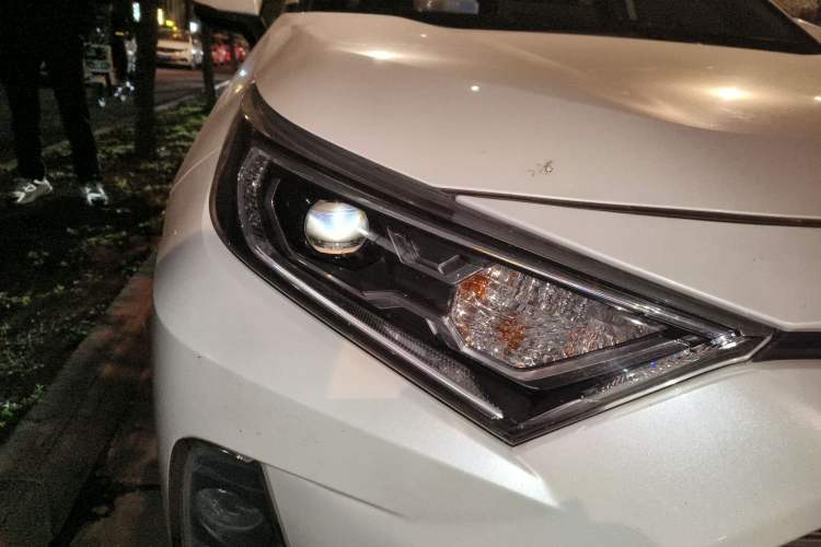 Used Toyota RAV4 2020 Dual-Motor 2.5L E-CVT Four-Wheel Drive Flagship Edition Exterior 6