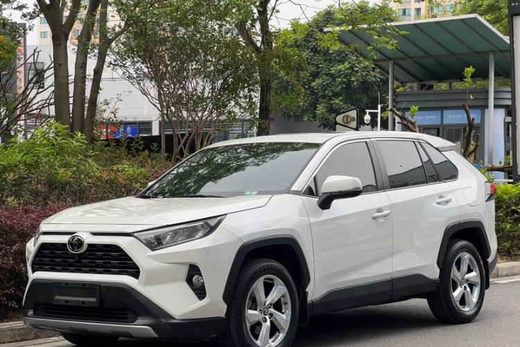 Used Toyota RAV4 2020 2.0L CVT 4x4 Trend Edition Exterior 6
