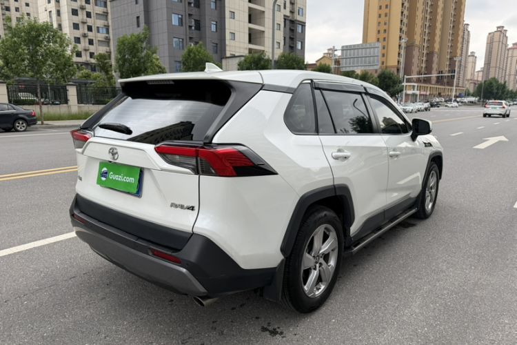 Used Toyota RAV4 2020 2.0L CVT Two-Wheel Drive Fashion Edition Exterior 7