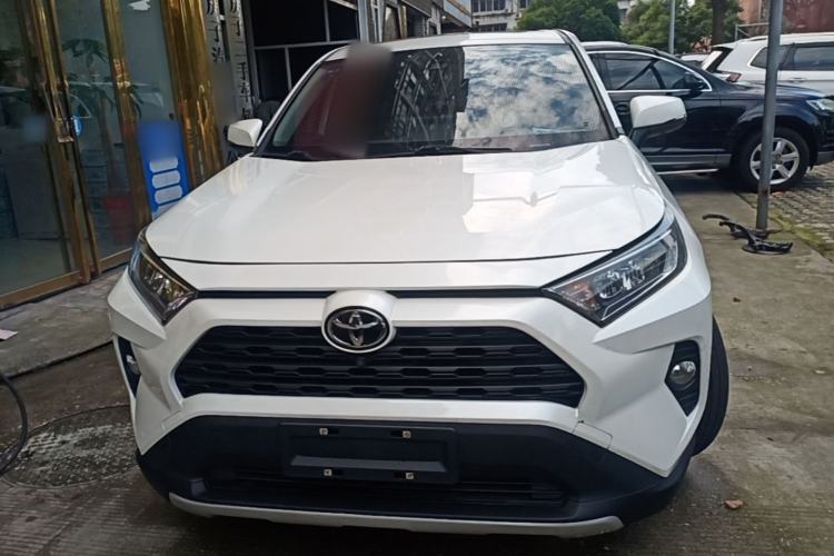 Used Toyota RAV4 2020 2.0L CVT Two-Wheel Drive Fashion Edition Front