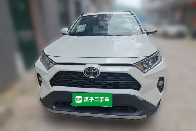 Used Toyota RAV4 2020 2.0L CVT Two-Wheel Drive Fashion Edition Front