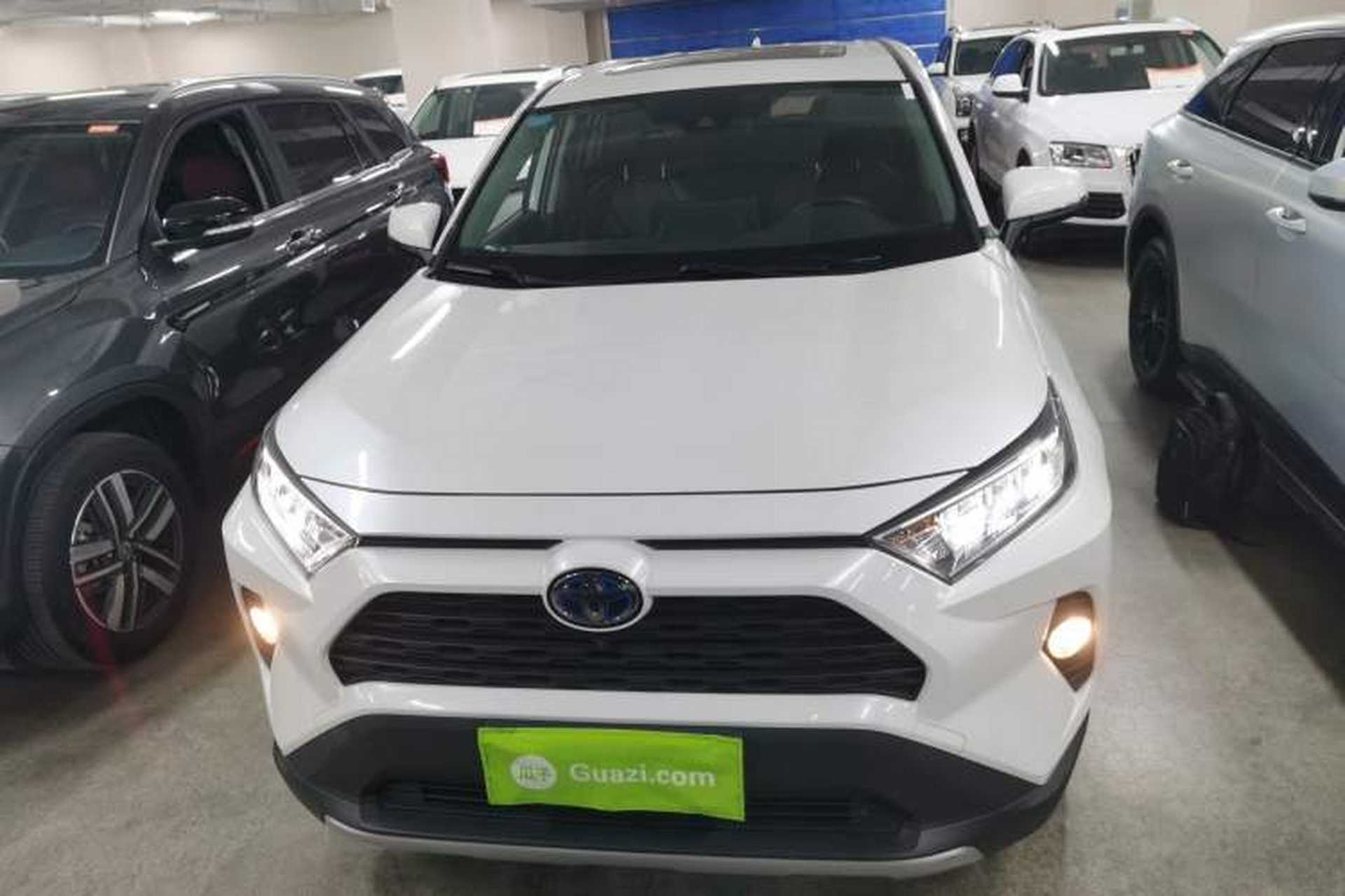 Used Toyota RAV4 2020 Dual-Engine 2.5L E-CVT Two-Wheel Drive Elite Edition Front