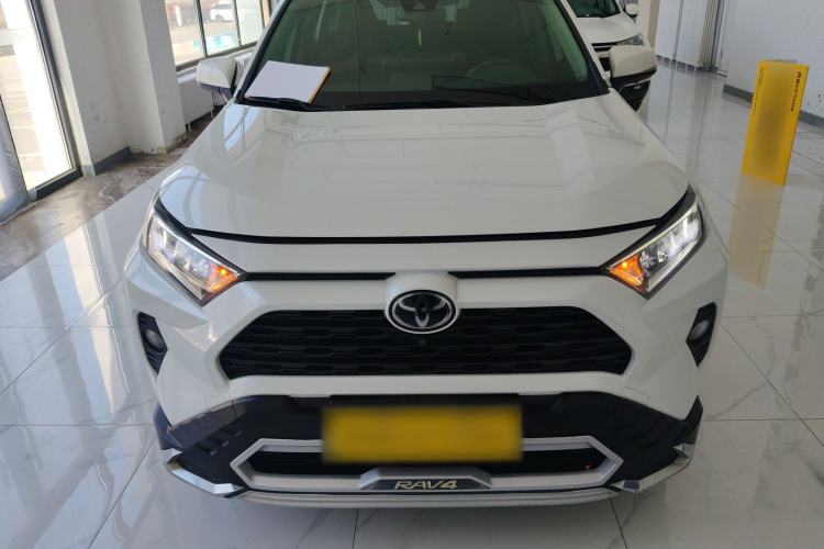 Used Toyota RAV4 2020 2.0L CVT Two-Wheel Drive Fashion PLUS Edition Front