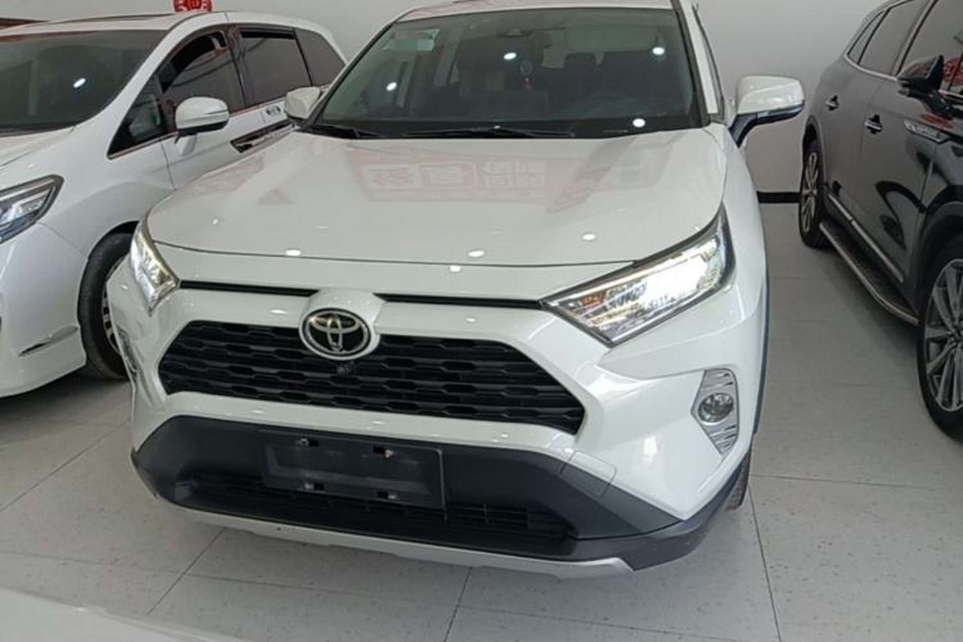 Used Toyota RAV4 2020 2.0L CVT Two-Wheel Drive Fashion Edition Front