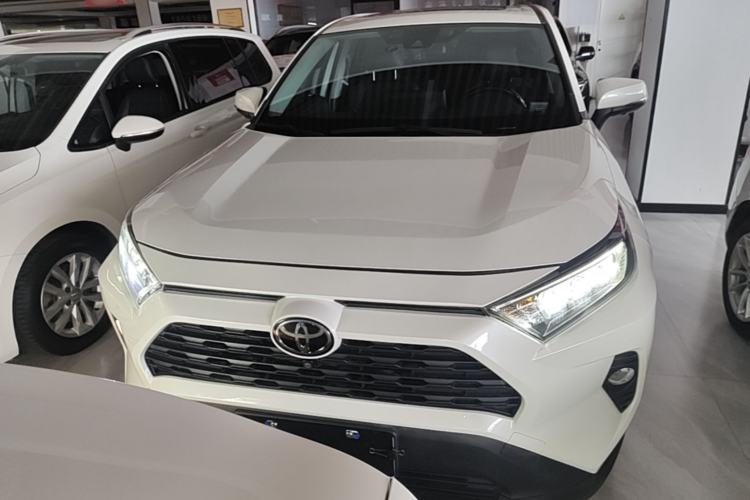 Used Toyota RAV4 2020 2.0L CVT Two-Wheel Drive Fashion PLUS Edition Front