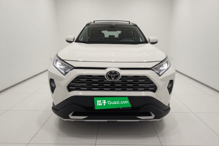 Used Toyota RAV4 2020 2.0L CVT Two-Wheel Drive Prestige Edition Front