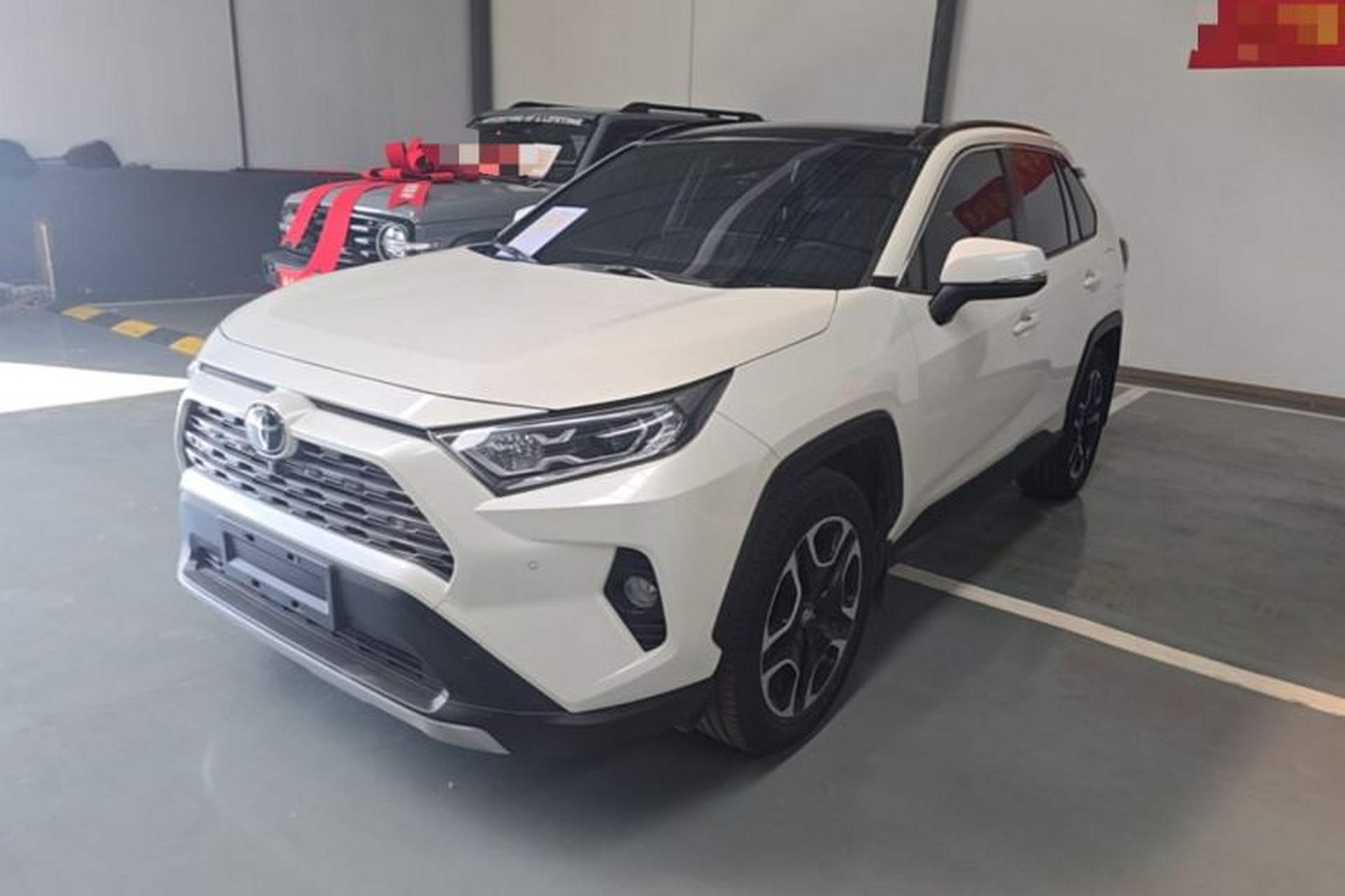 Used Toyota RAV4 2020 2.0L CVT Two-Wheel Drive Prestige Edition Front Left 45 Deg